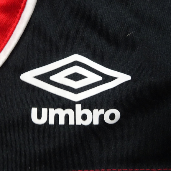 Umbro Shorts Red/Black Tie String X-Large - Picture 3 of 6